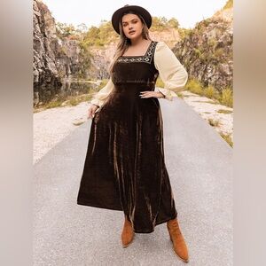 Plus Size Embroidered Square Neck Dress